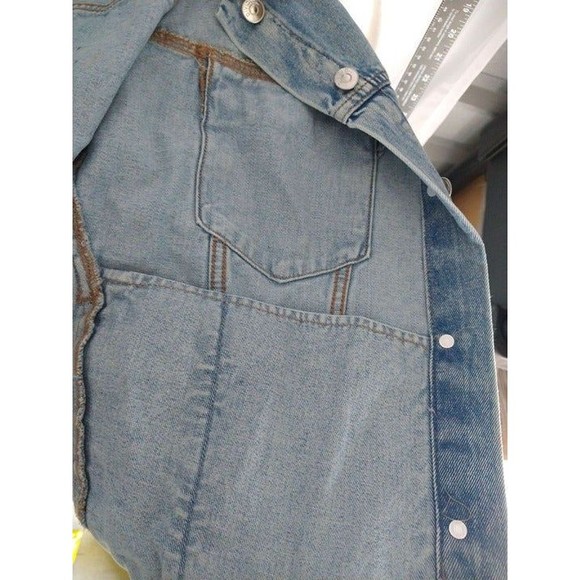 H&M Divided Jean Jacket The Midnight Club NWT size large - Picture 9 of 12